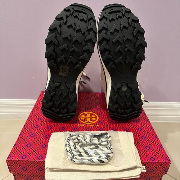 NIB Tory Burch Adventure Hiking Boots - Picture 11 of 13